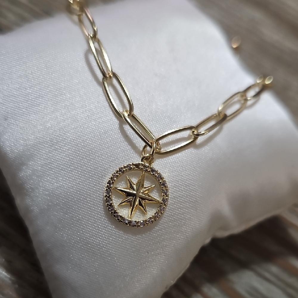 Gold Star Bracelet